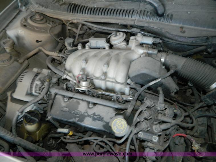 image for item Y9278 1997 Ford Taurus GL