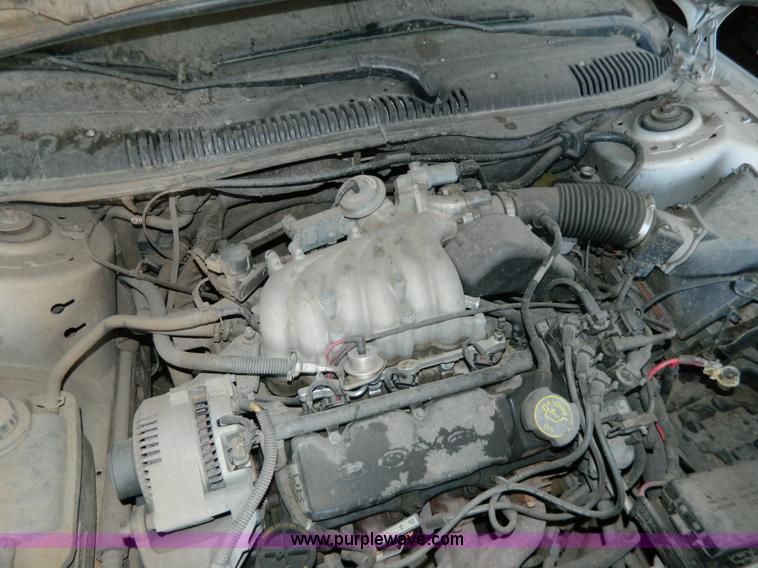 image for item Y9278 1997 Ford Taurus GL