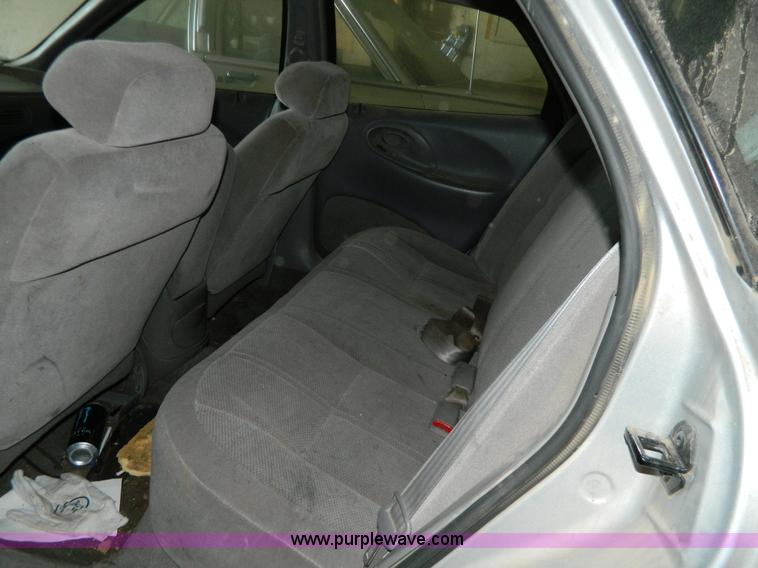 image for item Y9278 1997 Ford Taurus GL