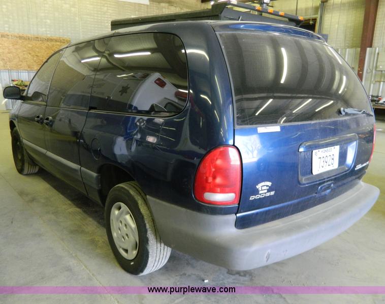 image for item Y9280 2000 Dodge Grand Caravan SE van