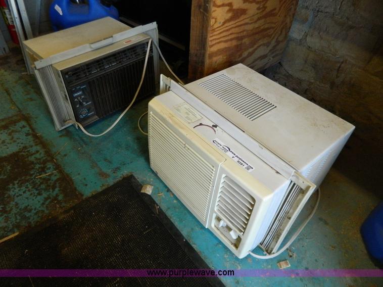 image for item Y9281 (2) 110V window AC unit