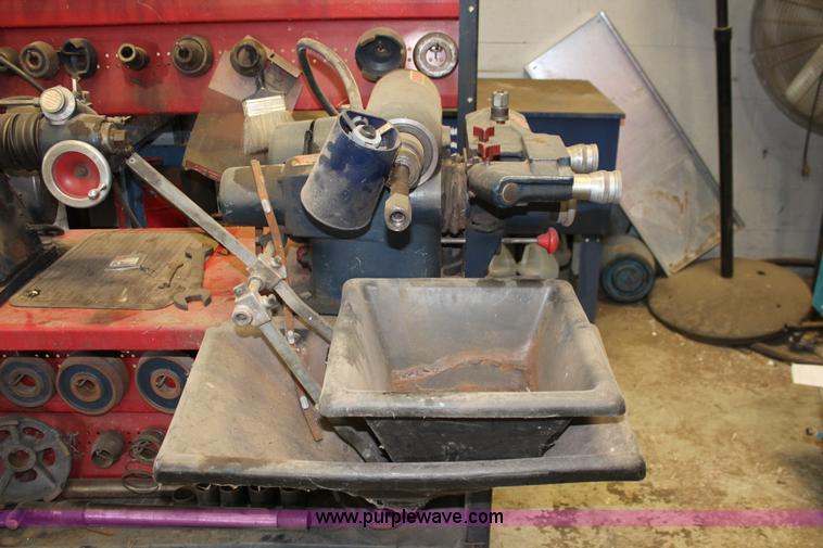 image for item AH9111 Ammco brake service/lathe machine