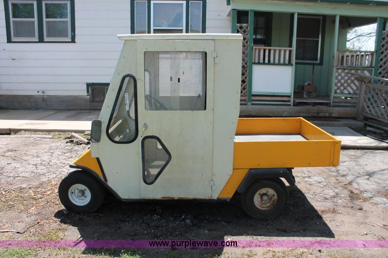 image for item AH9140 EZ-Go gas powered golf cart