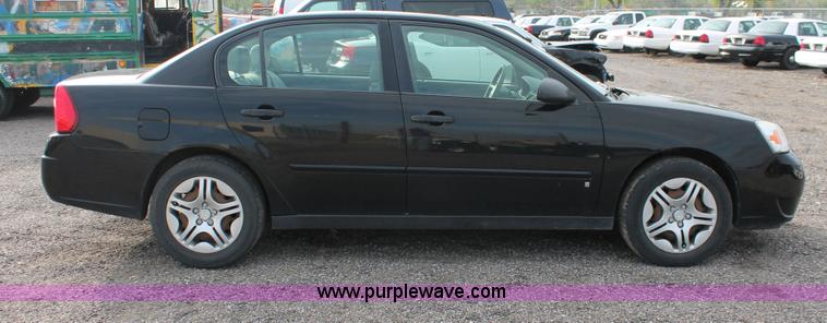image for item D8177 2007 Chevrolet Malibu LS