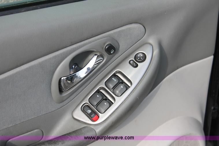 image for item D8177 2007 Chevrolet Malibu LS