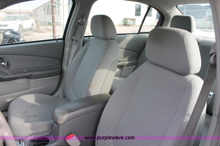 image for item D8177 2007 Chevrolet Malibu LS