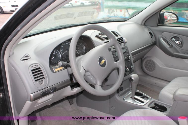 image for item D8184 2007 Chevrolet Malibu LS