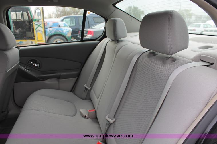 image for item D8184 2007 Chevrolet Malibu LS