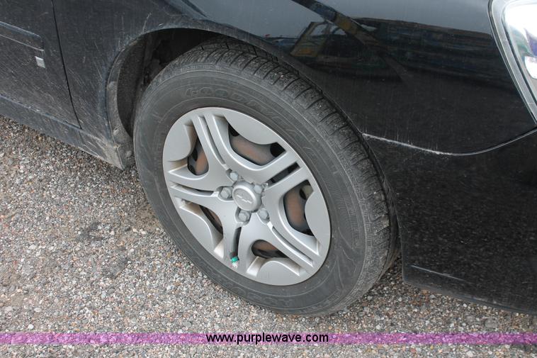 image for item D8184 2007 Chevrolet Malibu LS