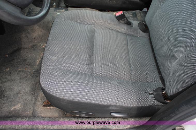 image for item D8186 2006 Ford Crown Victoria Police Interceptor