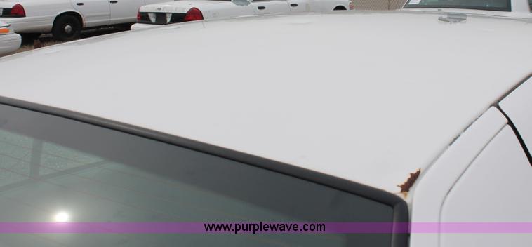 image for item D8186 2006 Ford Crown Victoria Police Interceptor