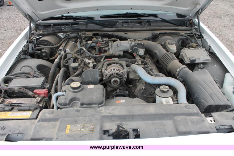 image for item D8188 2006 Ford Crown Victoria Police Interceptor