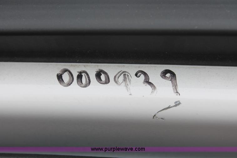 image for item D8188 2006 Ford Crown Victoria Police Interceptor