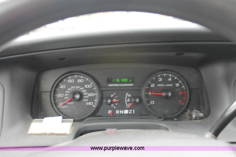 image for item D8189 2006 Ford Crown Victoria Police Interceptor