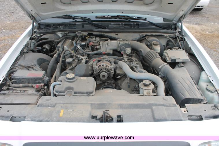 image for item D8189 2006 Ford Crown Victoria Police Interceptor