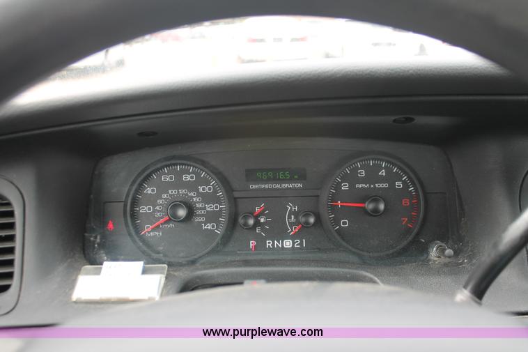 image for item D8190 2006 Ford Crown Victoria Police Interceptor