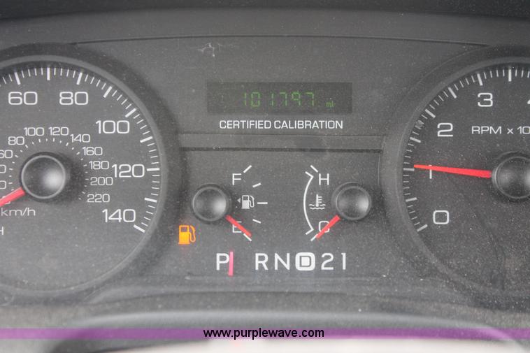 image for item D8193 2006 Ford Crown Victoria Police Interceptor