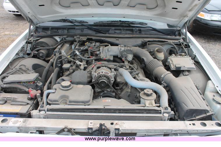 image for item D8193 2006 Ford Crown Victoria Police Interceptor