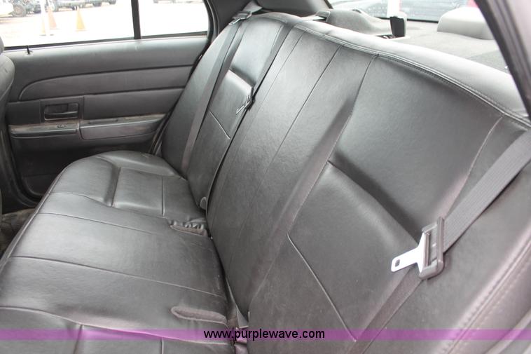 image for item D8194 2008 Ford Crown Victoria Police Interceptor