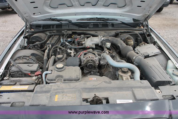 image for item D8194 2008 Ford Crown Victoria Police Interceptor