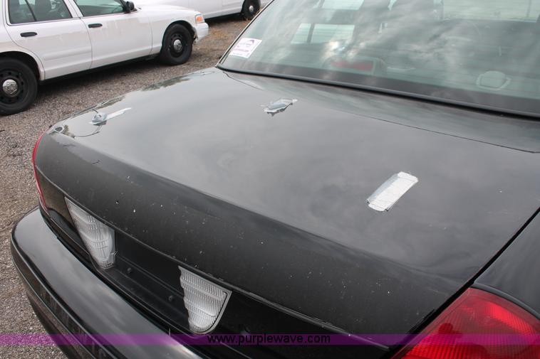 image for item D8194 2008 Ford Crown Victoria Police Interceptor