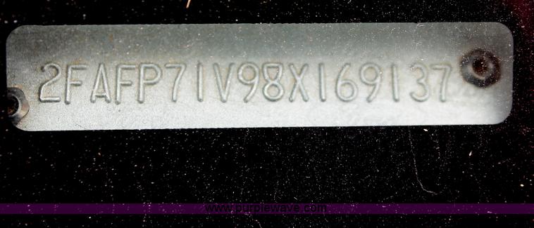 image for item D8194 2008 Ford Crown Victoria Police Interceptor