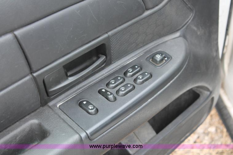 image for item D8195 2006 Ford Crown Victoria Police Interceptor