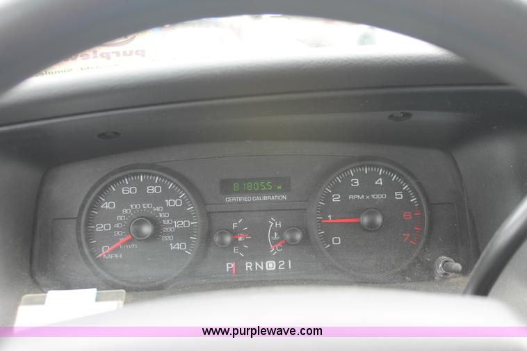 image for item D8197 2006 Ford Crown Victoria Police Interceptor