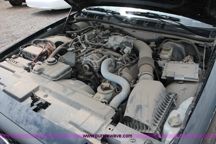 image for item D8199 2008 Ford Crown Victoria Police Interceptor