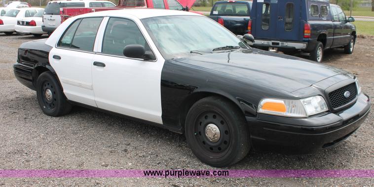 image for item D8200 2009 Ford Crown Victoria Police Interceptor