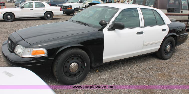 image for item D8200 2009 Ford Crown Victoria Police Interceptor