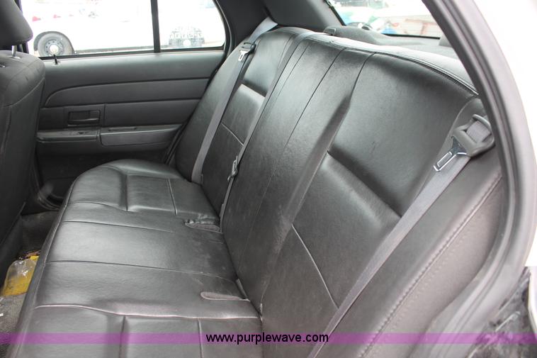 image for item D8200 2009 Ford Crown Victoria Police Interceptor