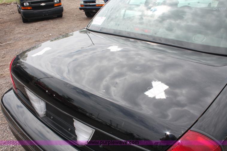 image for item D8200 2009 Ford Crown Victoria Police Interceptor
