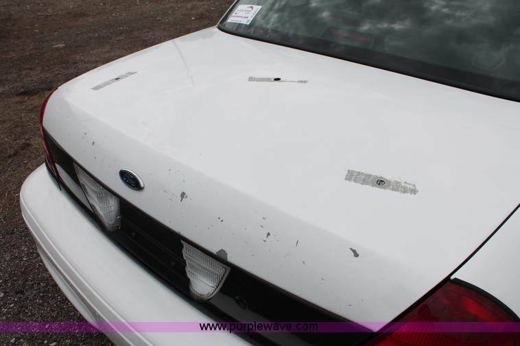 image for item D8201 2006 Ford Crown Victoria Police Interceptor