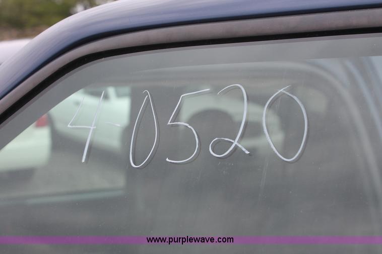 image for item D8202 2003 Chevrolet S10 LS Crew Cab pickup truck