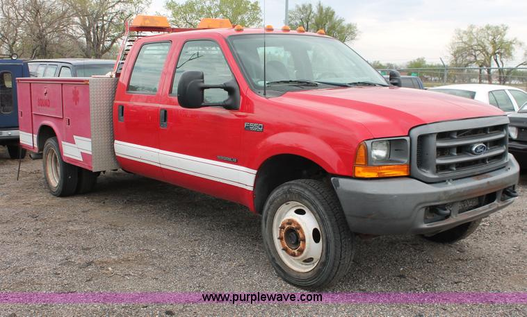 image for item D8206 1999 Ford F550 XL Super Duty Crew Cab utility truck