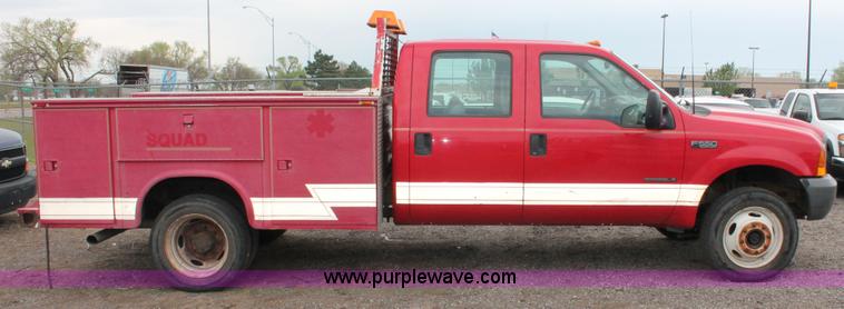image for item D8206 1999 Ford F550 XL Super Duty Crew Cab utility truck