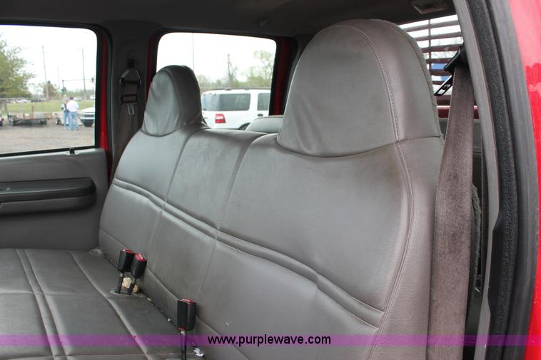 image for item D8206 1999 Ford F550 XL Super Duty Crew Cab utility truck