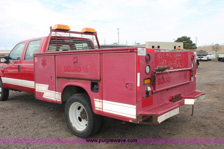 image for item D8206 1999 Ford F550 XL Super Duty Crew Cab utility truck