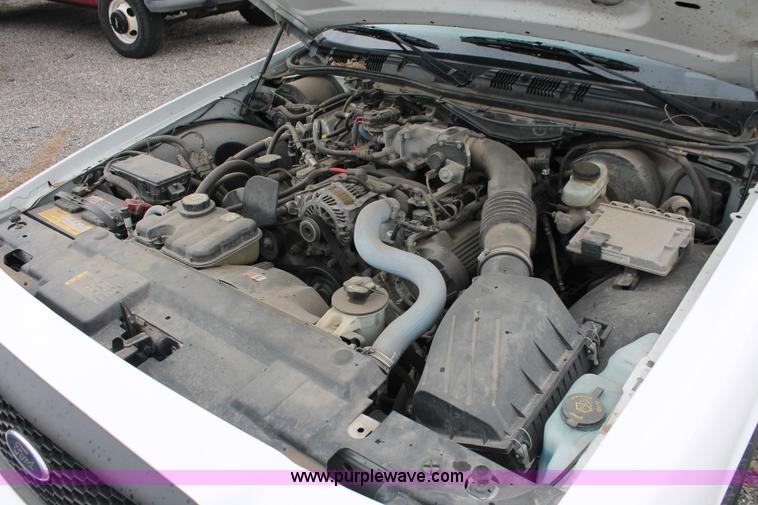 image for item D8209 2006 Ford Crown Victoria Police Interceptor