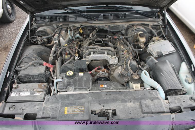 image for item D8210 2009 Ford Crown Victoria Police Interceptor