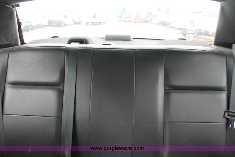 image for item D8211 2006 Ford Crown Victoria Police Interceptor