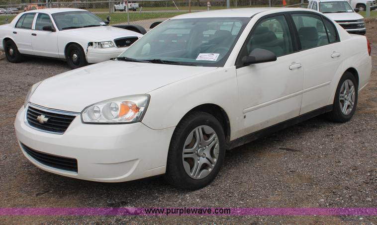 image for item D8217 2007 Chevrolet Malibu LS