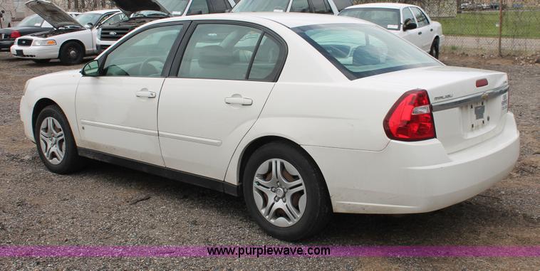 image for item D8217 2007 Chevrolet Malibu LS
