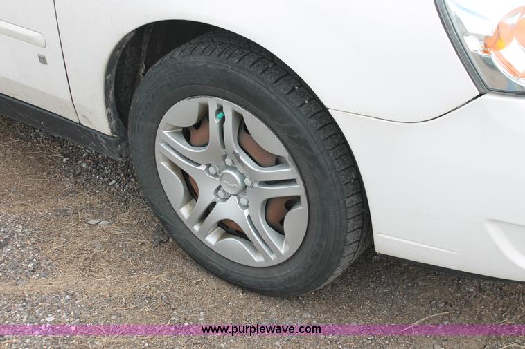 image for item D8217 2007 Chevrolet Malibu LS
