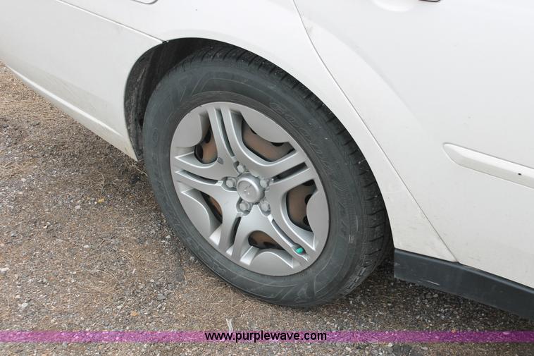 image for item D8217 2007 Chevrolet Malibu LS