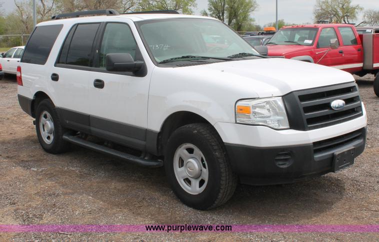 image for item D8219 2007 Ford Expedition XLT SUV