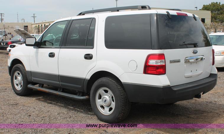 image for item D8219 2007 Ford Expedition XLT SUV