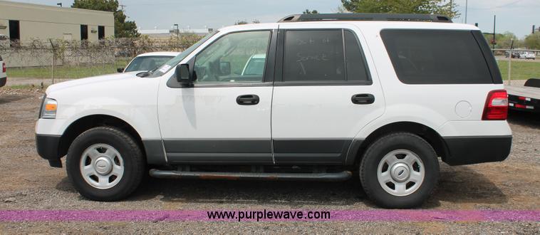 image for item D8219 2007 Ford Expedition XLT SUV