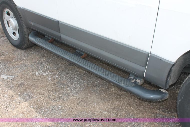 image for item D8219 2007 Ford Expedition XLT SUV